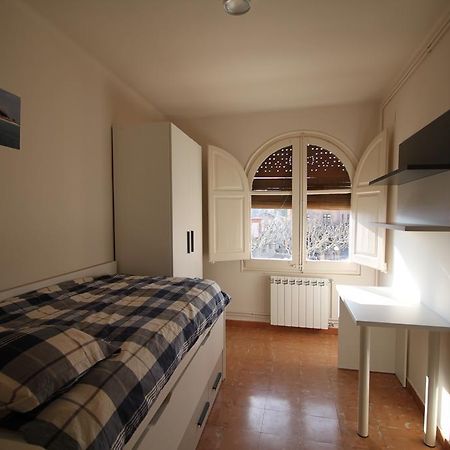 Apartment Market Square Кардона Стая снимка