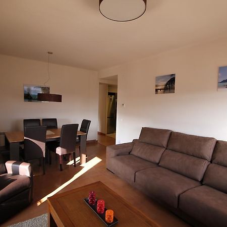 Apartment Market Square Кардона Екстериор снимка